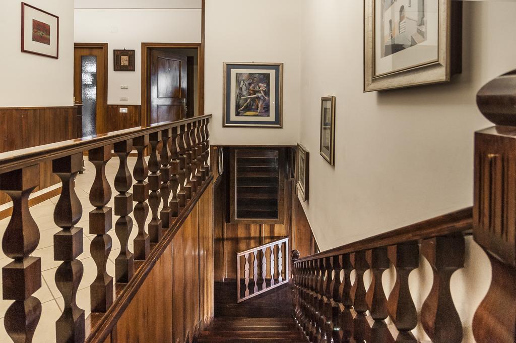 Villa Olga B&B Formia Eksteriør bilde